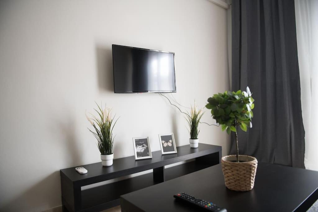 Markopoulosapartments เนอามูดาเนีย ภายนอก รูปภาพ